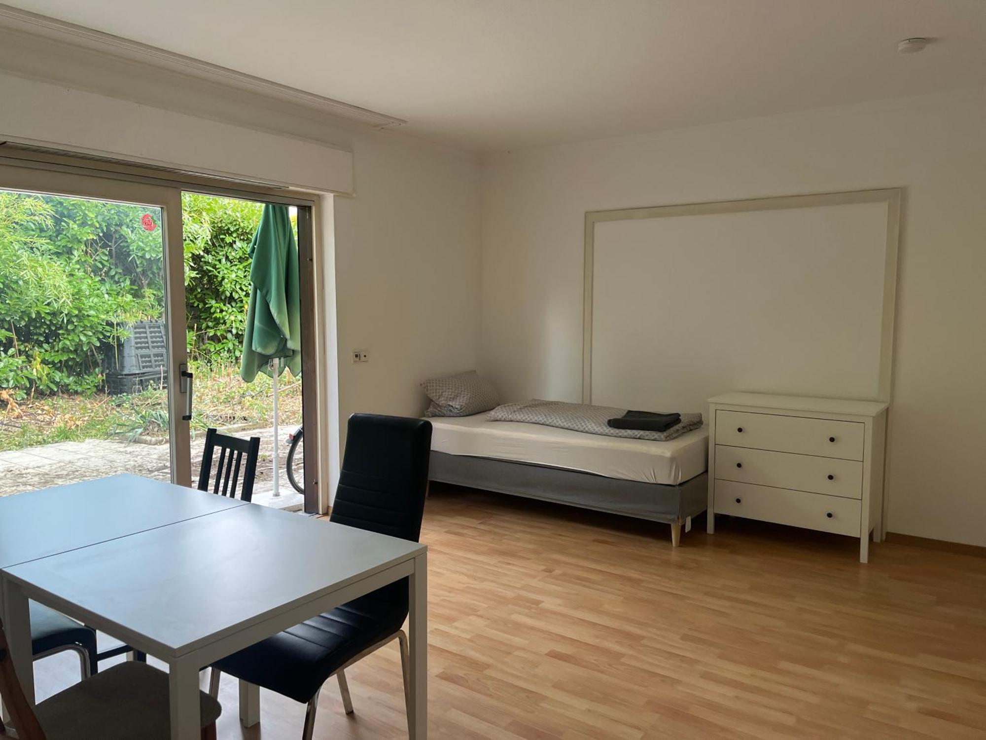 Monteurzimmer In Durlach! By Simplex Villa Karlsruhe Eksteriør billede